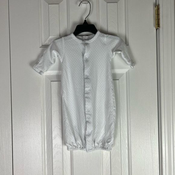 Kissy Kissy One Pieces Kissy Kissy Unisex Gown Romper Size Newborn